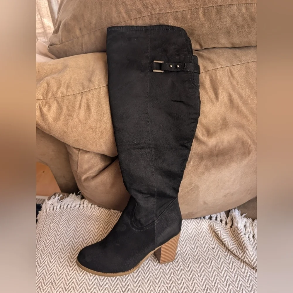Sugar Suede Black Over the Knee Boots with Tan Heel Baddie Size 9